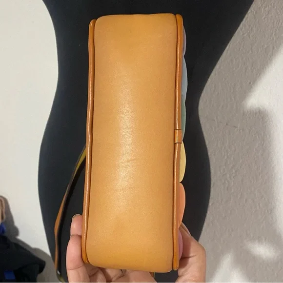 Coach Pride Collection • Quilted Rainbow Turnlock Clutch 20 - Picture 6 of 13